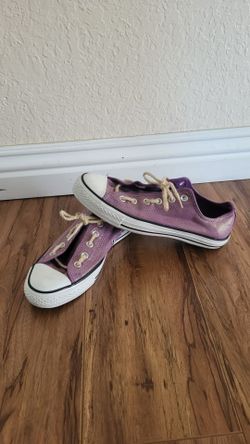 Woman Converse All Star Purple Glitter Sneakers Size 8.5 ( Used Once). Price Firm!