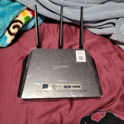 Nighthawk AC2300 Wifi Router