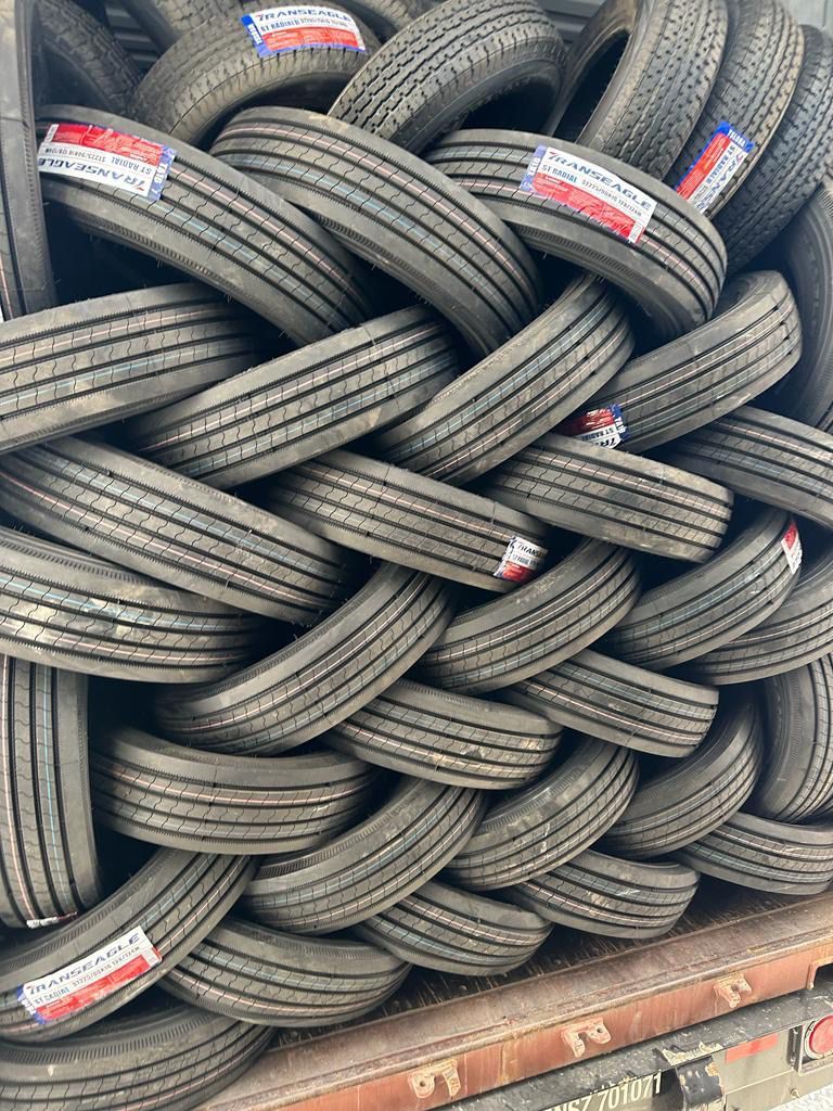 ST 225 90 16 Set Of Tires 