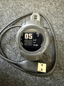Garmin Instinct 2S - Like New