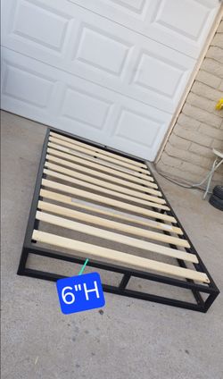 **Low Profile Twin size Platform Bed Frame with Wood Slats**