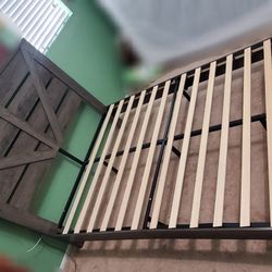 Metal And Foe Wood Full Size Bed Frame