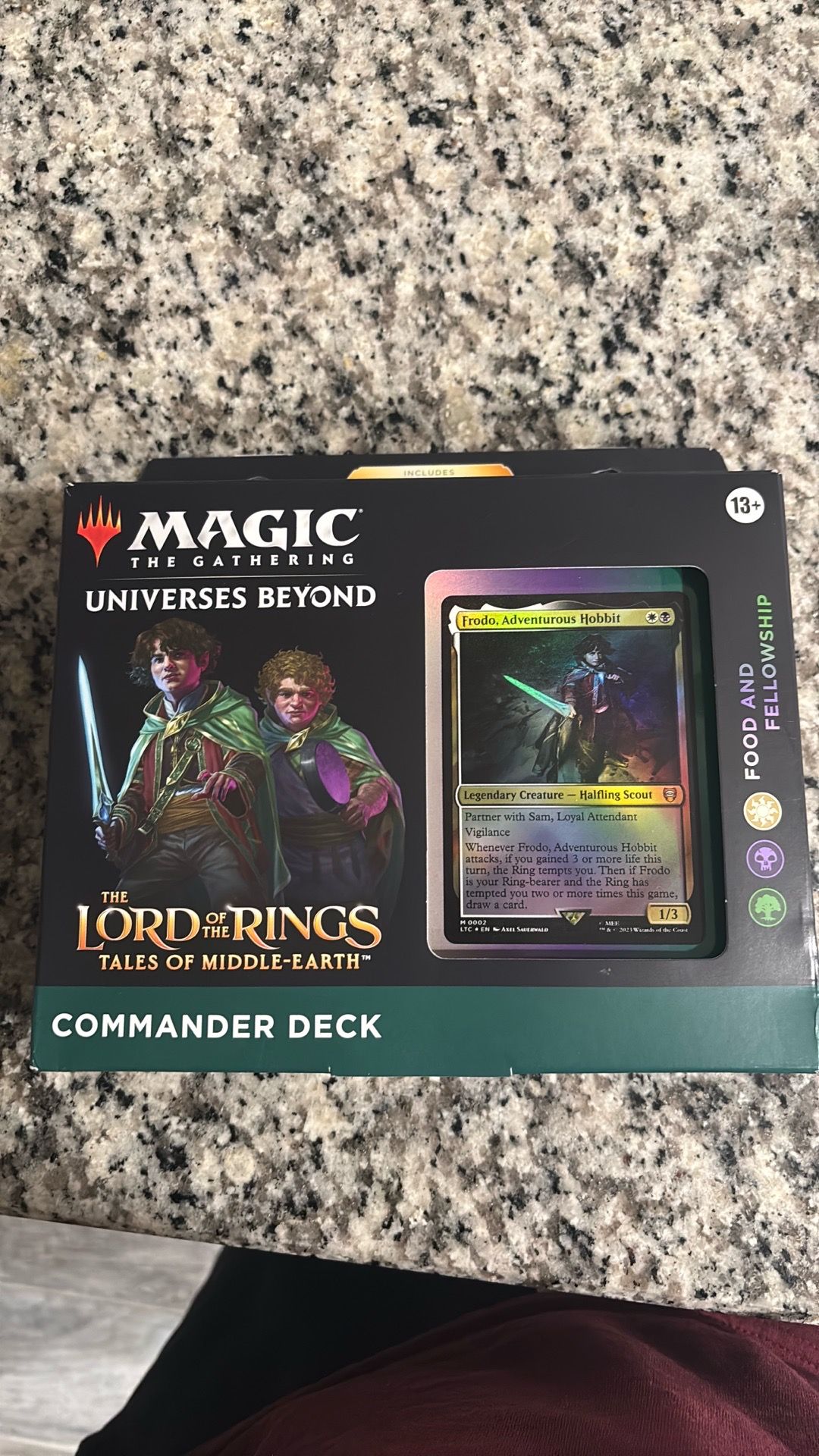 Magic the gathering the lord of the rings food and fellowship commander deck