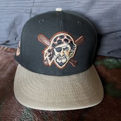Pittsburgh Pirates Fitted 7 3/8