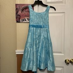 Used only once pretty blue dress 👗 for girls with butterflies