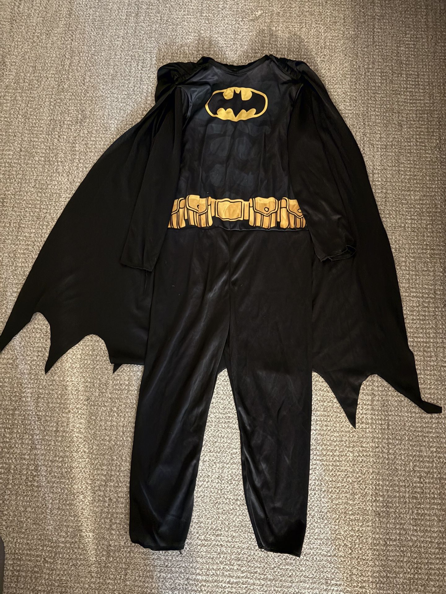 Batman Costume for Kids, 5-6 y.old, Length 38 Inches