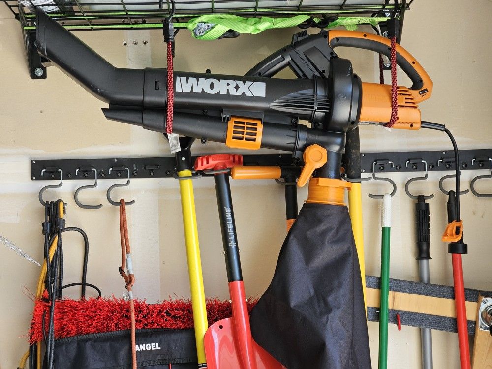 Leaf Blower / Vacumn