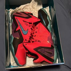 LeBron 10 Elite hero Pack 