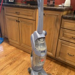 Hoover Vacuum/ Wet Vac