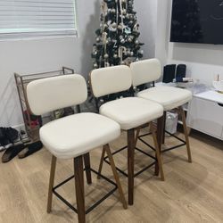 Cream/White Swivel Bar Stools
