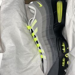 Nike Air Max 95 OG ‘Neon’ 2025 Size 11