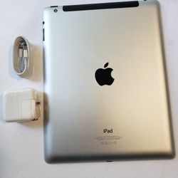 iPad 4th Generation , unlocked, works any company sim card any country internationally 