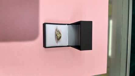 Yellow diamond ring