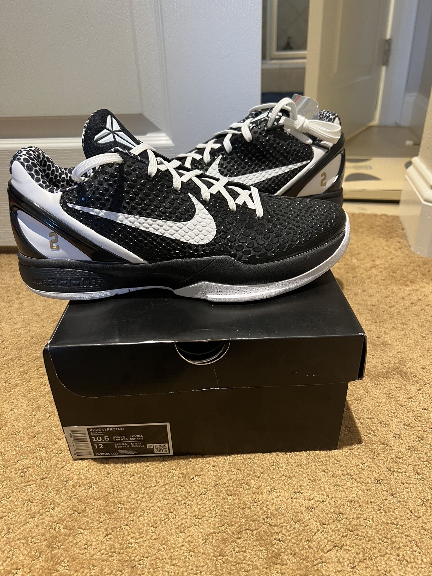 Nike Kobe Protro Mambacita Sweet 16 - Main Image