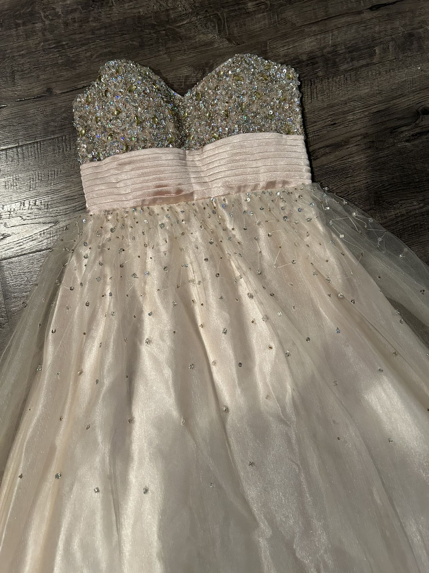 formal / gown gold plus size dress Sparkle Golden Sequined High neck Plus size Mermaid Prom Party Gowns with Flower Train main image 0