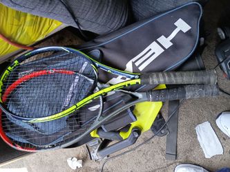 Tennis racket with bag