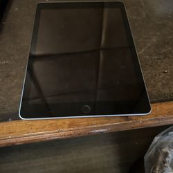 iPad Pro 12.9 Inch 2nd Generation Wifi 