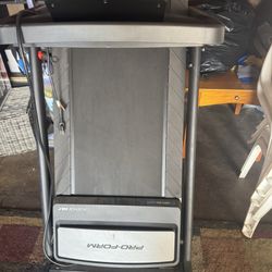 ProForm Cadence WLT Treadmill