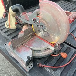Ridgid 12” Compound Miter Saw! Works great! 