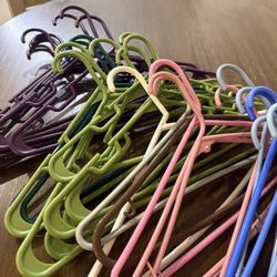 Colorful good quality Plastic Hangers like new (38 hangers)