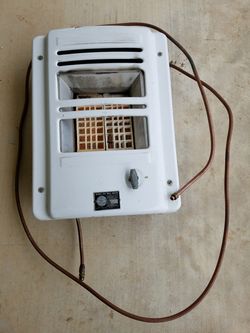 Vintage Ward's gas wall heater
