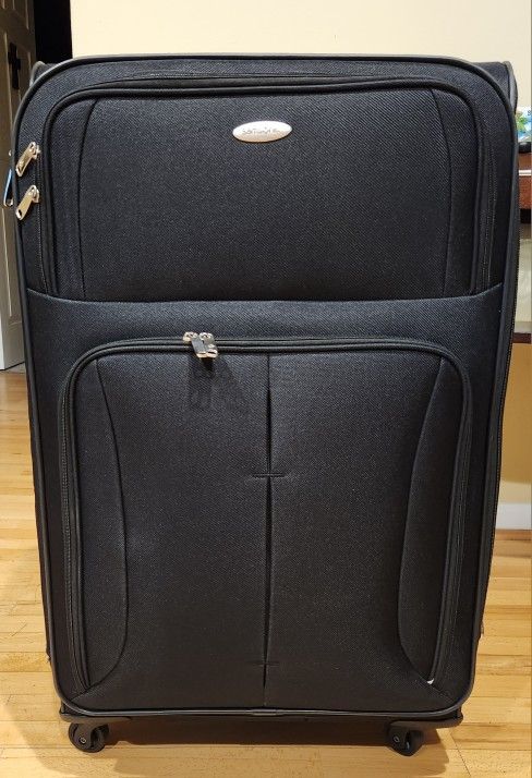 Samsonite Large Luggage