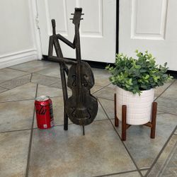 Music Figurine 17”