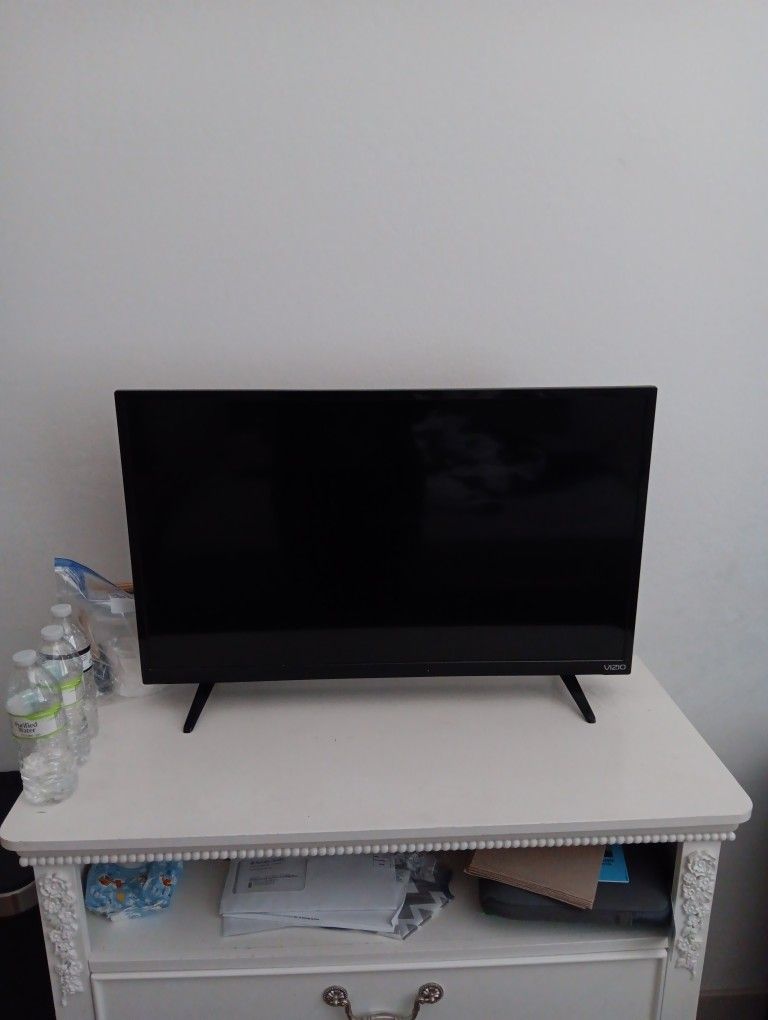 32" Vizio