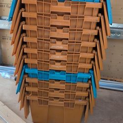 Storage Containers Threw Did Sizes & Colors. 5$ Ea
