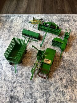 Ertl John Deere Die Cast Tractor Implements