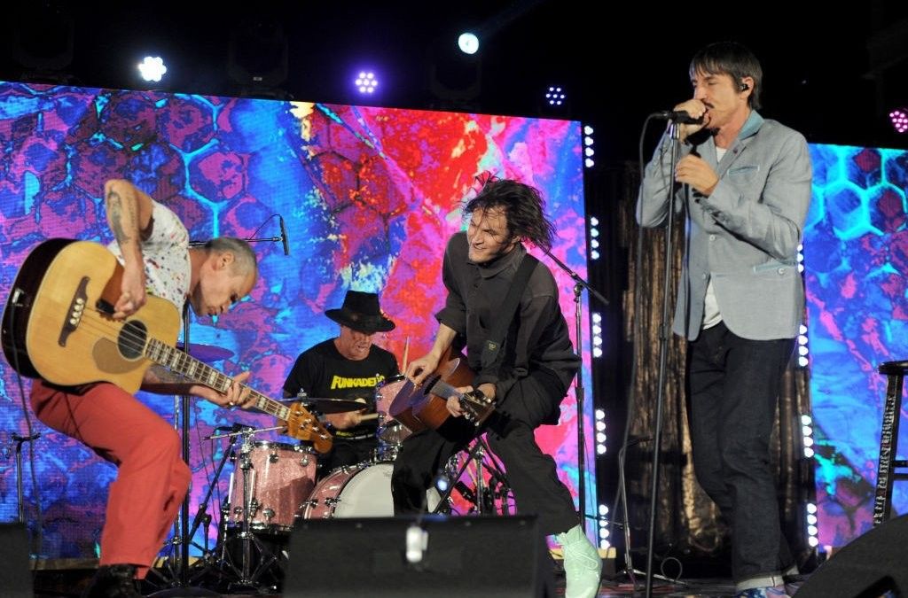 Red Hot Chilli Peppers Concert At Soldier Field On Friday