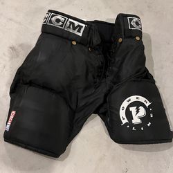 CCM Breezers- Boy’s Size Large