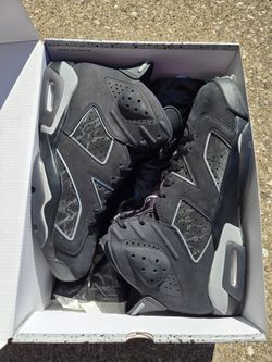Jordan 6 Cap & Gown Size 12 (Pick Up)
