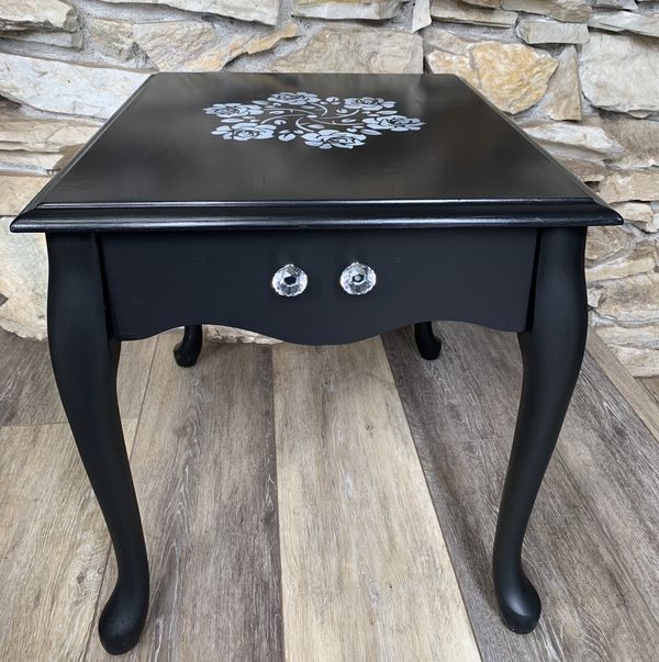 Chic Vintage Makeover elegant hand painted black side or end table for