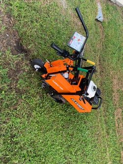 Classen SC-18 Gas Sod Cutter