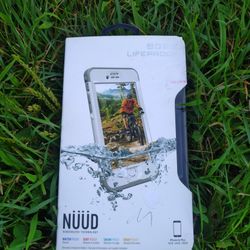 LIFEPROOF NÜÜD Waterproof iPhone Case - 6S Plus