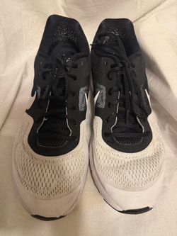 Nike Men’s Air Pegasus 30 Running shoes black and white
