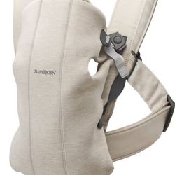 BABY BJORN BABY CARRIER 