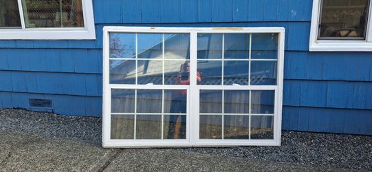 Vinyl Window 72x48 Single Hung Grids
