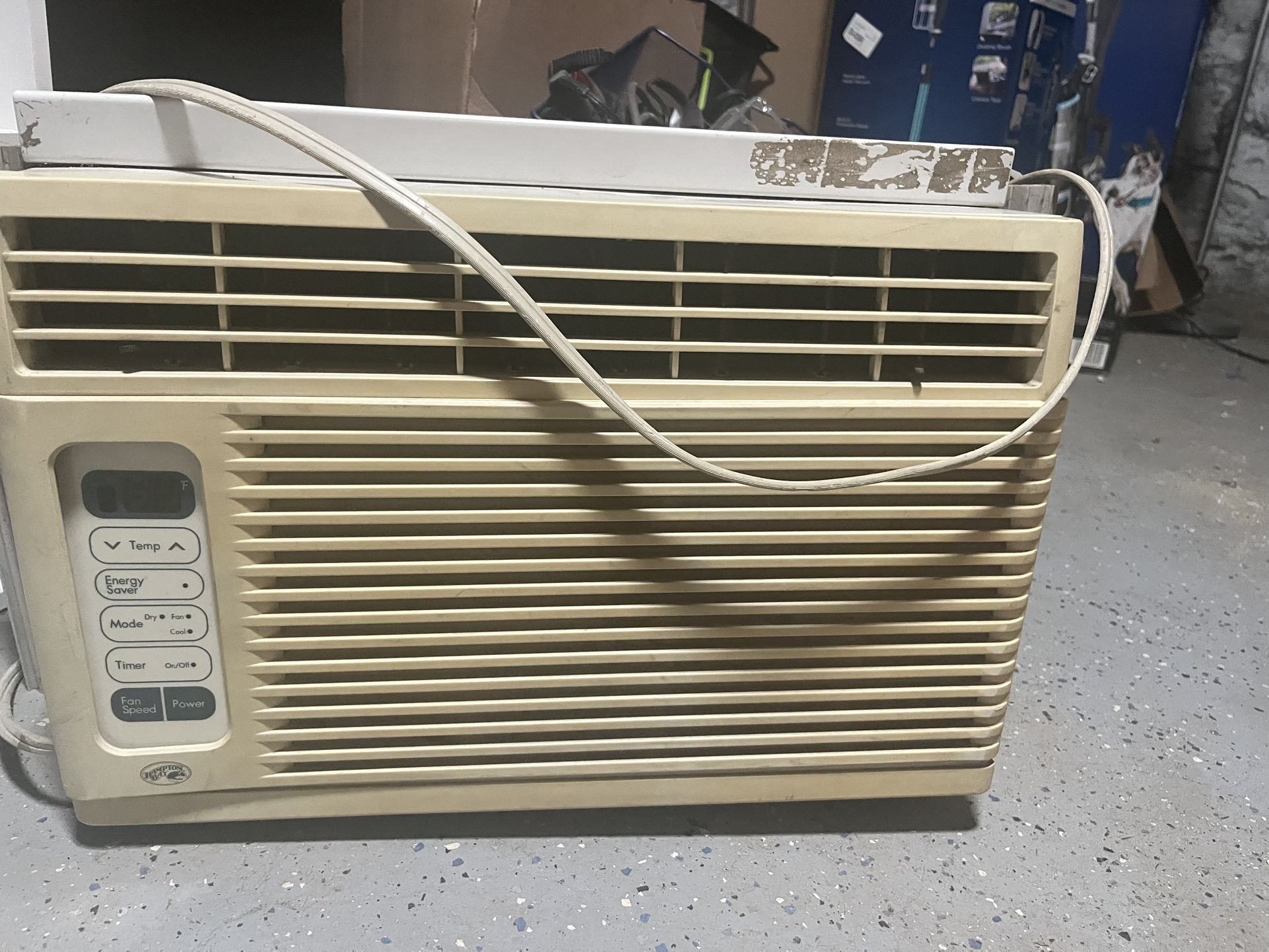 LG A/C Unit 5200EA4