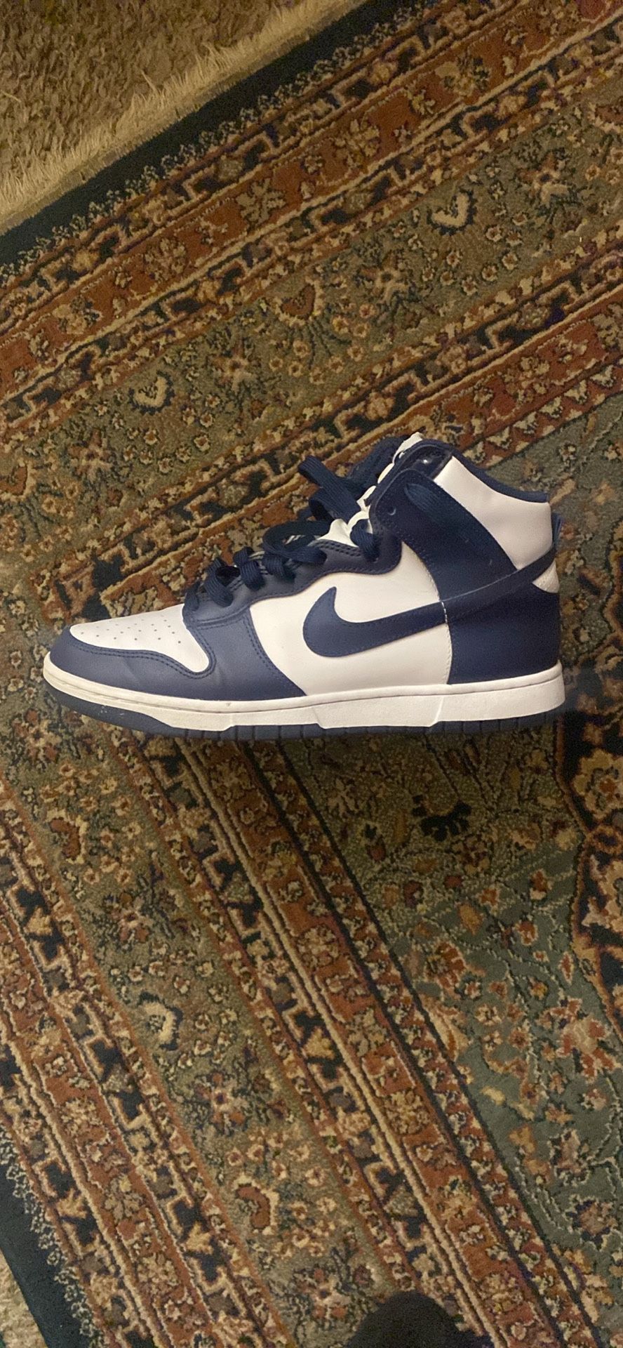 Midnight Navy Nike Dunk Mids
