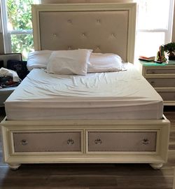 Bedroom Set