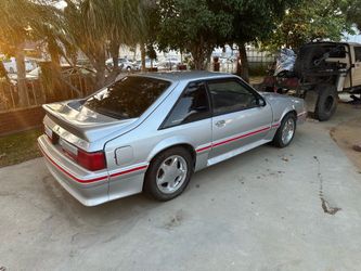 1987 Ford Mustang