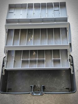 3 TRAYS LARGE TACKLE BOX GOOD CONDITION PLANO