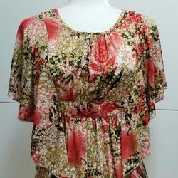 Floral Butterfly Top Medium 