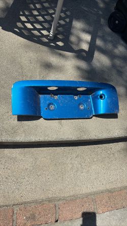 94-98 FORD MUSTANG TRUNK DECKLID LICENSE PLATE MOUNT FINISH PANEL OEM USED