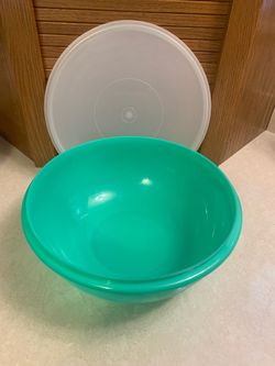 Vintage Tupperware Large Mixing Bowl with Lid