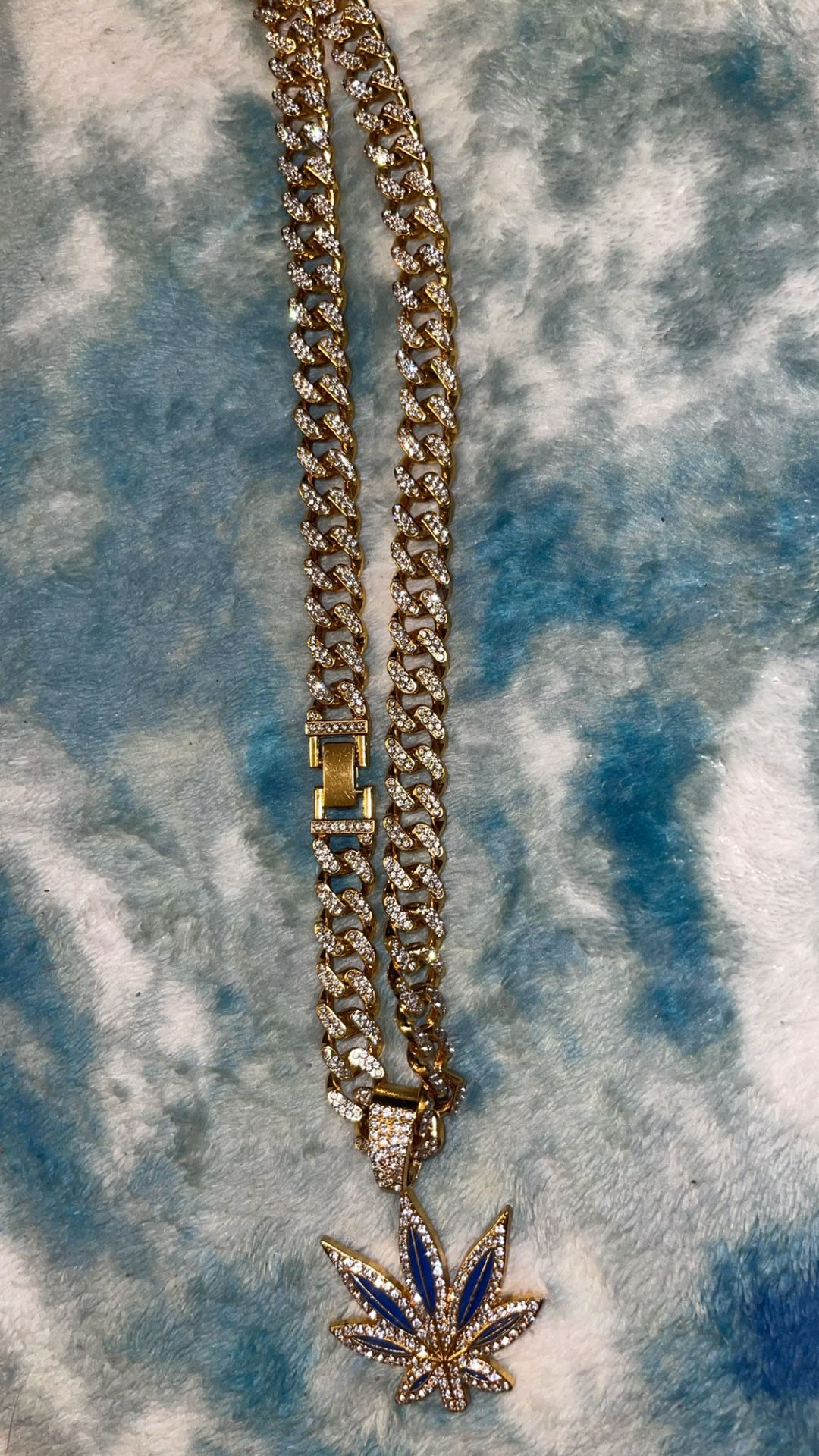 Gold Leaf Pendant Chain