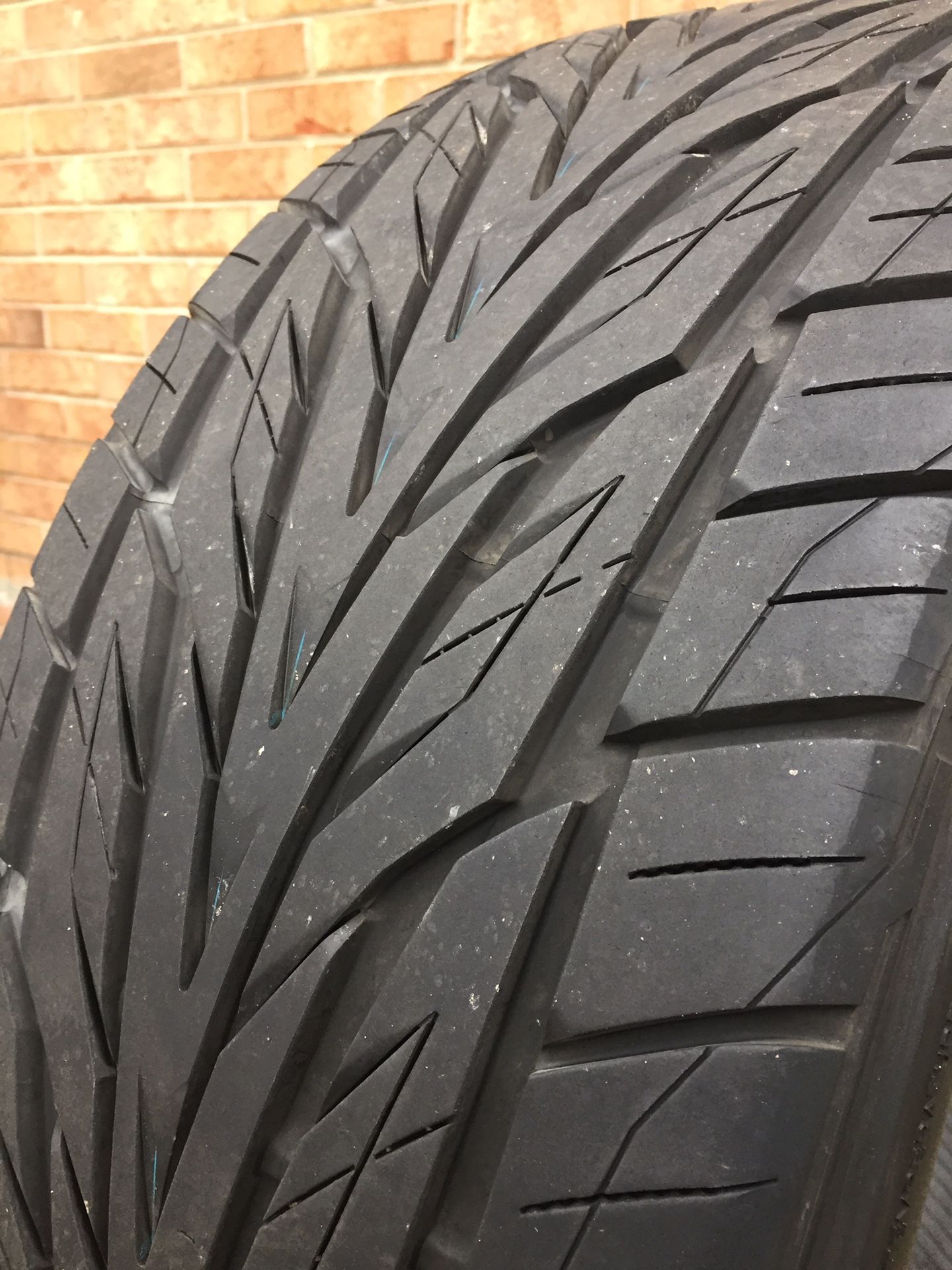 2 - 265/45R20 Toyo directional tires