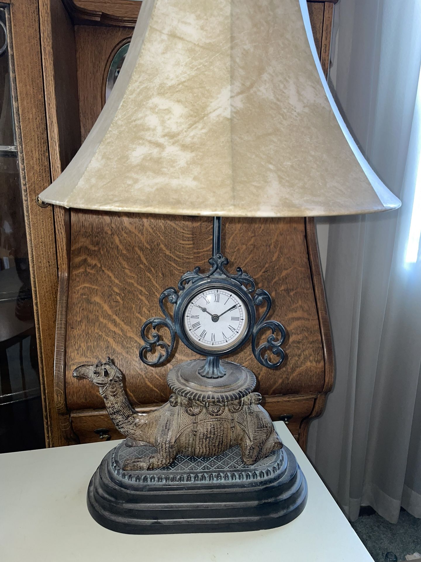 Camel Lamp / Clock (Great Condition)